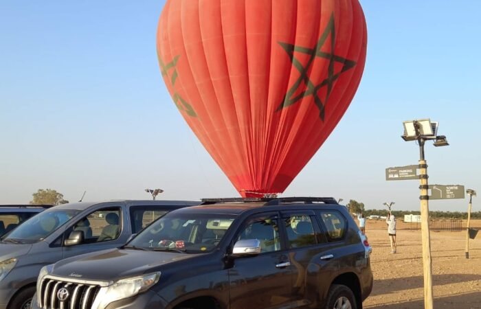 Ballon (2) Hot air balloon